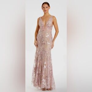 Mac Duggal Pink Floral Embellished Sleeveless Plunge Neck Gown Sz 0